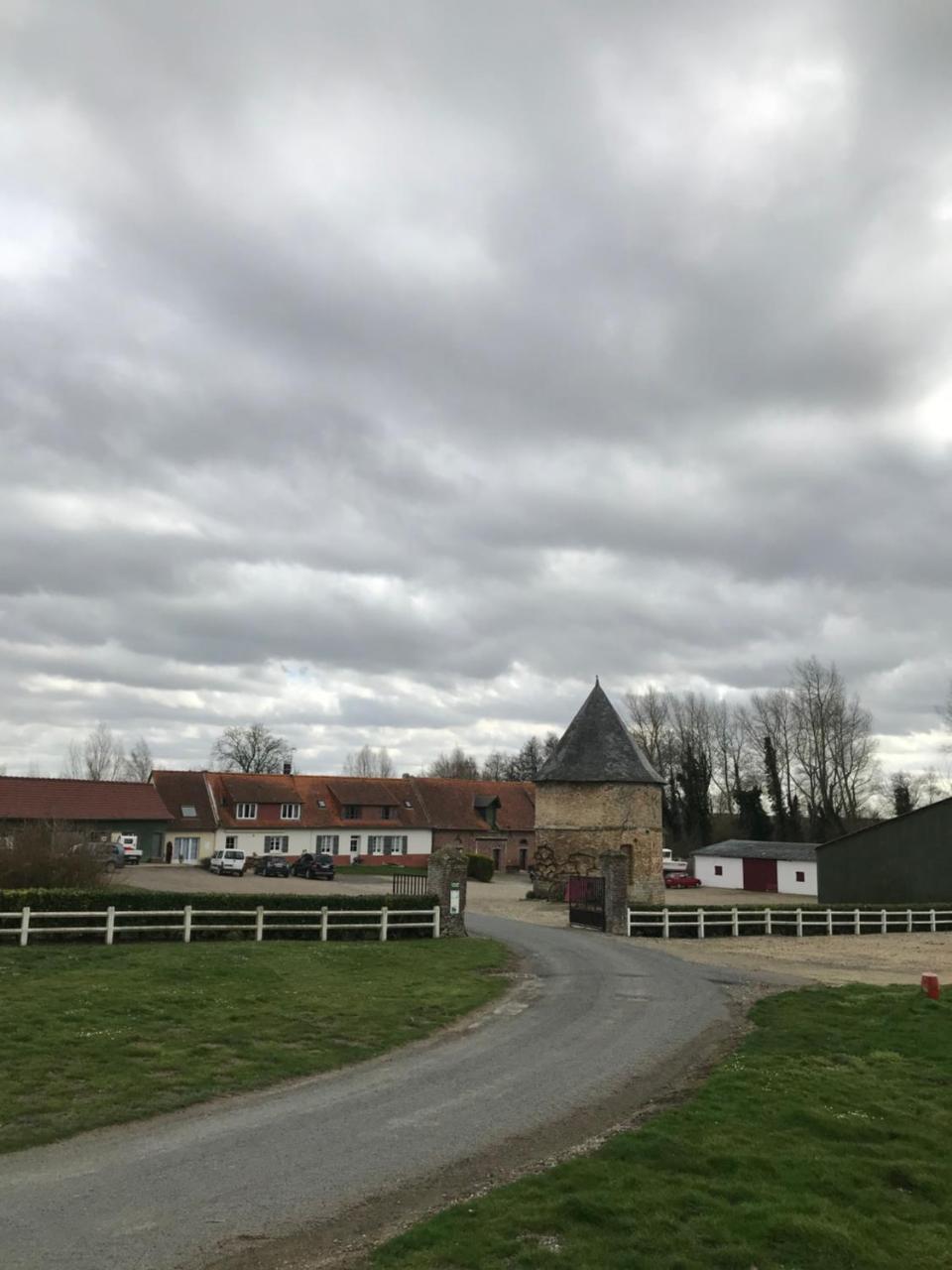 Pensión Dhotes A La Ferme Forest-Montiers